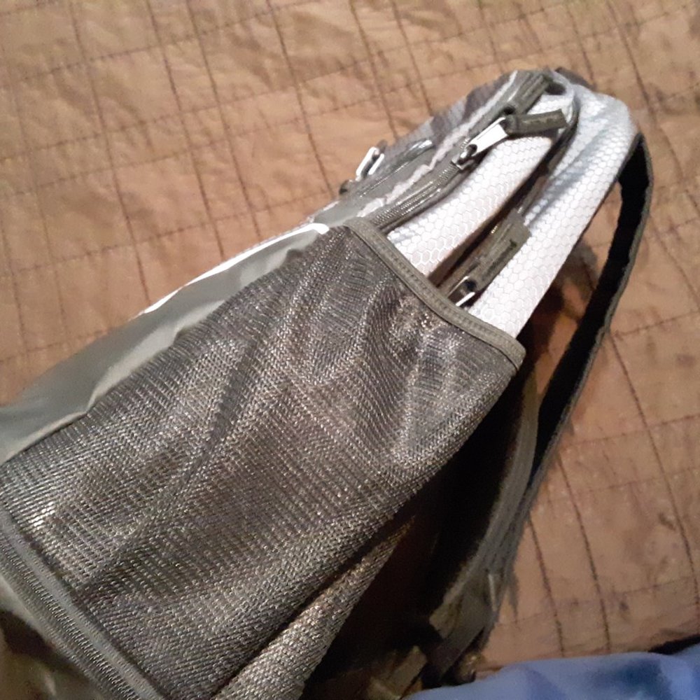 Amazon Basics Essentials Bag Backpack Laptop Note… - image 7